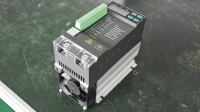 合泉可控硅調(diào)壓模塊圖片