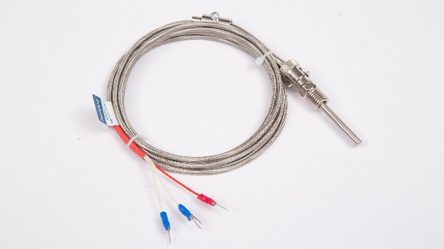 熱電偶與其他溫度傳感器（如電阻溫度計(jì)和紅外線溫度計(jì)）相比有什么優(yōu)勢和劣勢？