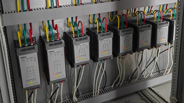 三相電力調(diào)整器星型接法和三角形接法有什么區(qū)別？